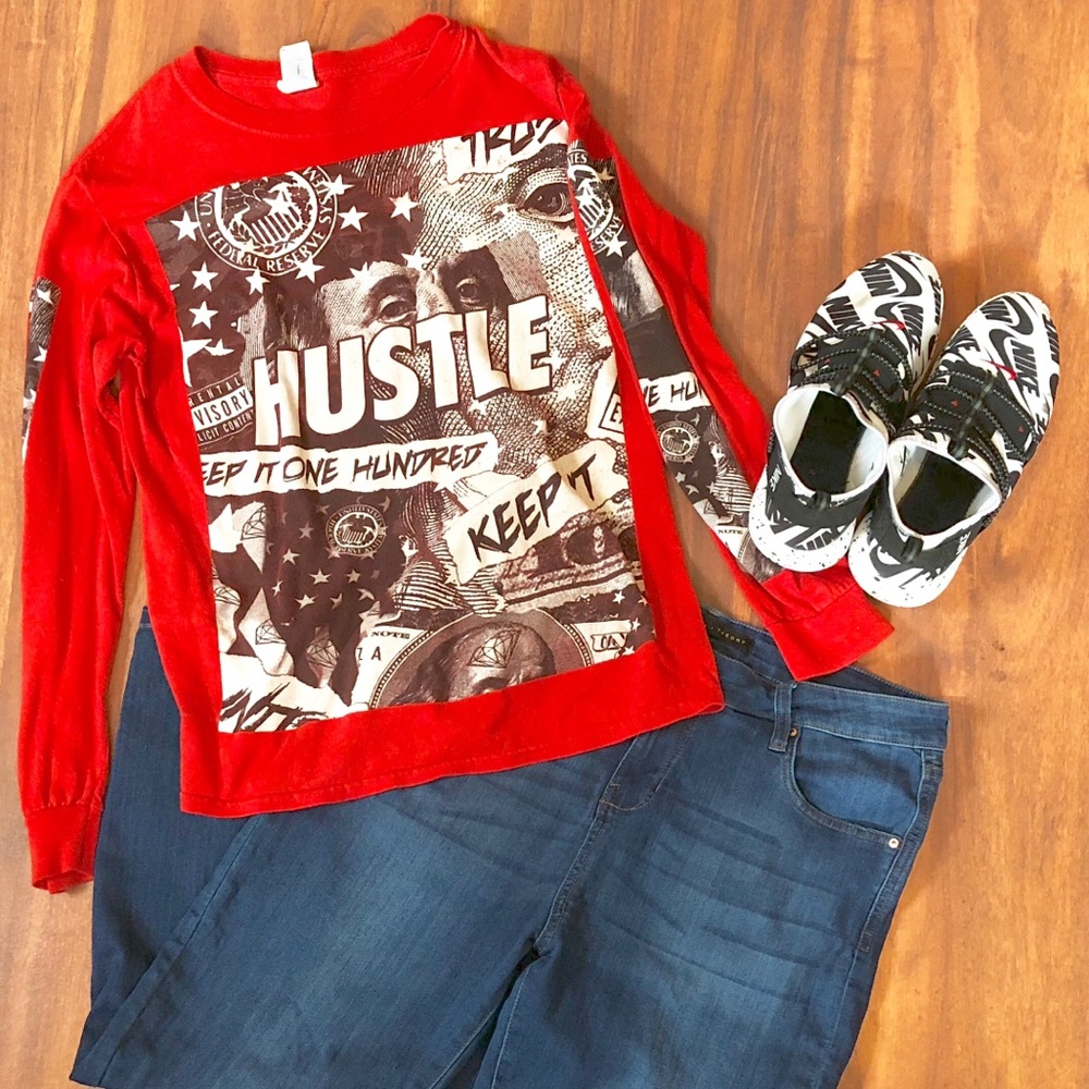 Hustle Tee💰